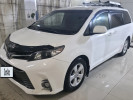 Toyota Sienna 2015 года