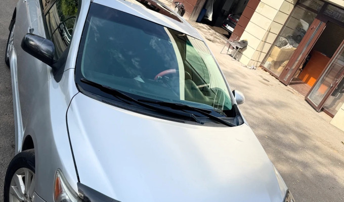 Toyota Corolla 2010 года