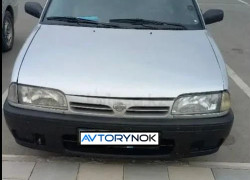 Nissan Primera 1993 года