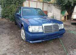 Mercedes-Benz E-Класс 1990 года