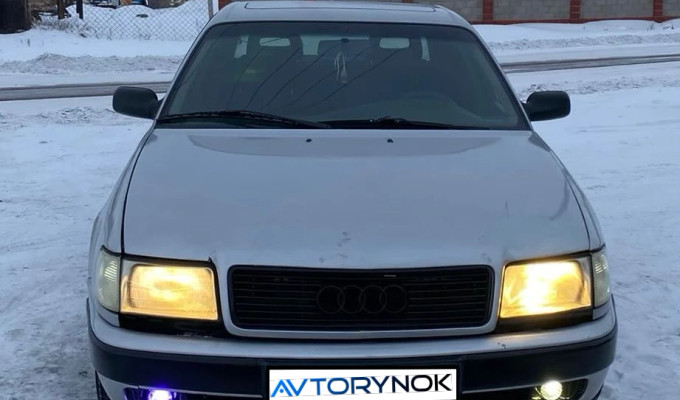 Audi 100 1992 года