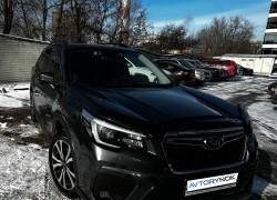 Subaru Forester 2020 года