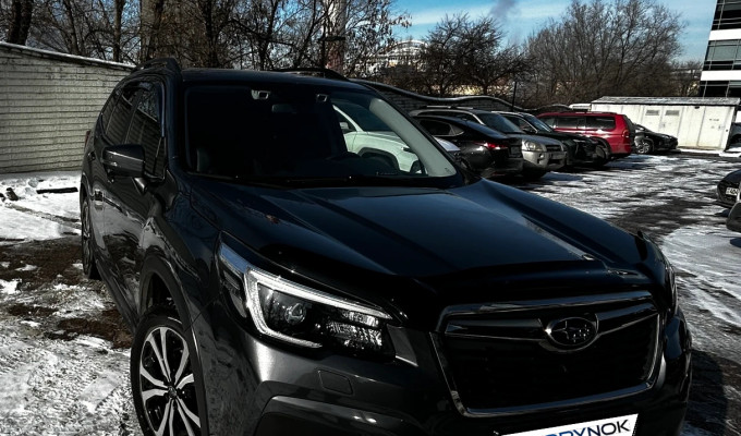 Subaru Forester 2020 года