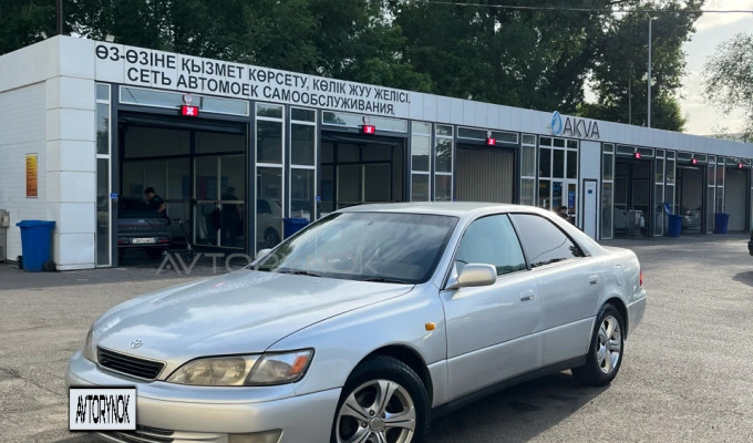 Toyota Windom 1999 года