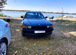 BMW 7 серия 1998 года