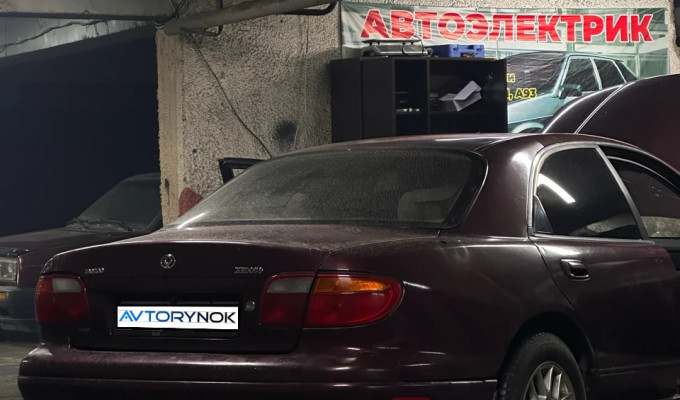 Mazda Xedos 9 1995 года