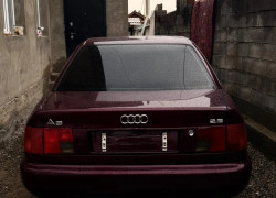 Audi A6 1995 года