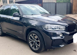 BMW X5 2015 года