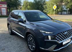 Hyundai Santa Fe 2022 года