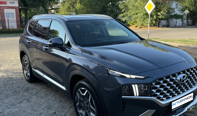Hyundai Santa Fe 2022 года
