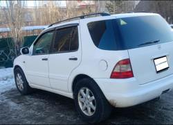 Mercedes-Benz ML-Класс 2001 года