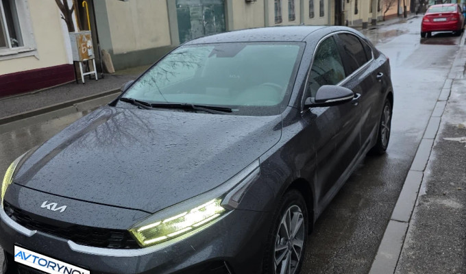 Kia Cerato 2021 года