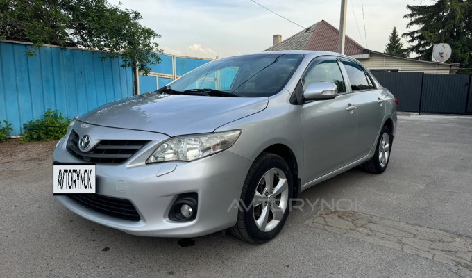Toyota Corolla 2012 года