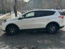 Toyota RAV4 2017 года