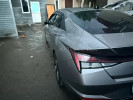Hyundai Elantra 2022 года