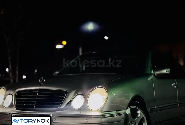 Mercedes-Benz E-Класс 1999 года