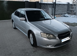 Subaru Legacy 2005 года