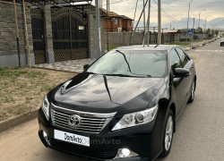 Toyota Camry 2014 года