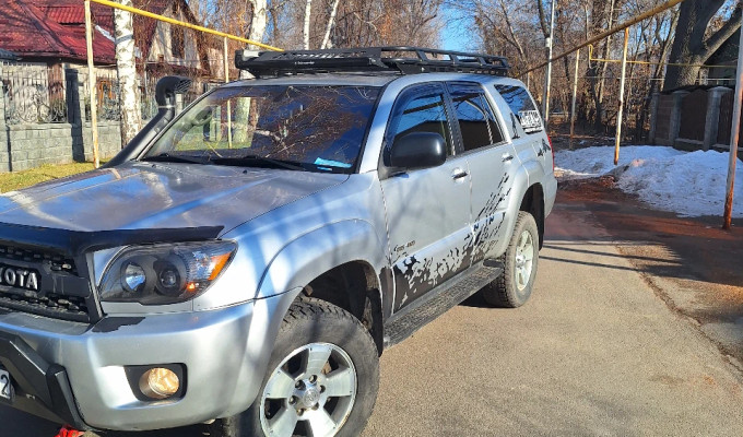 Toyota 4Runner 2007 года