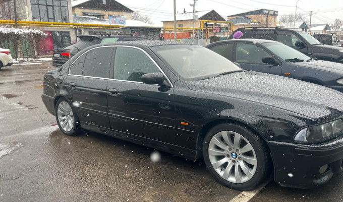 BMW 5 серия 2000 года