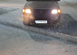 Mitsubishi Montero Sport 2000 года