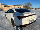 Hyundai Elantra 2021 года