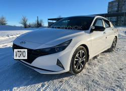 Hyundai Elantra 2021 года