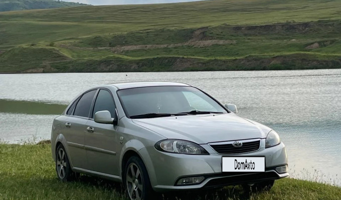 Daewoo Gentra 2014 года
