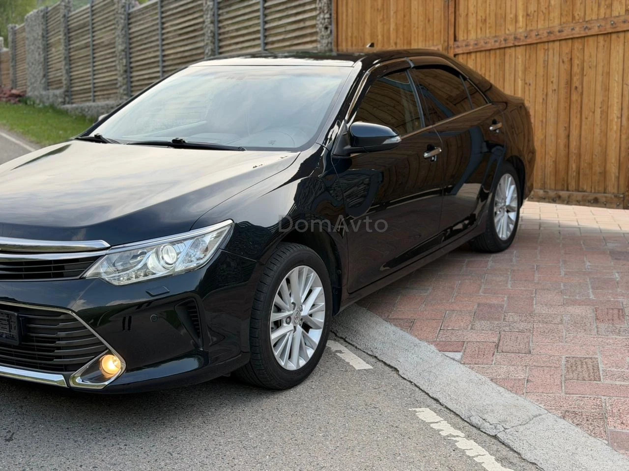 Toyota Camry, 2015