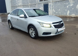 Chevrolet Cruze 2011 года