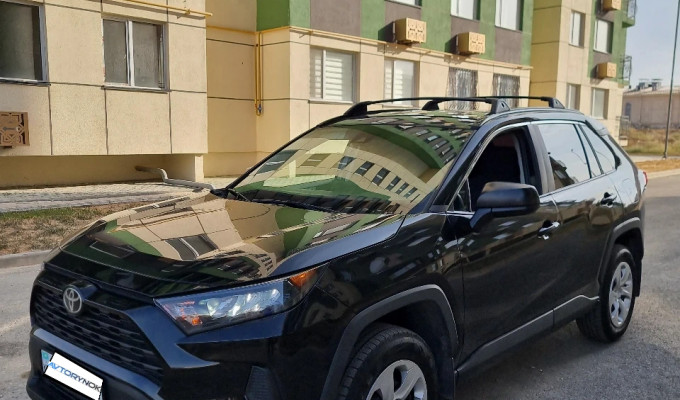Toyota RAV4 2019 года