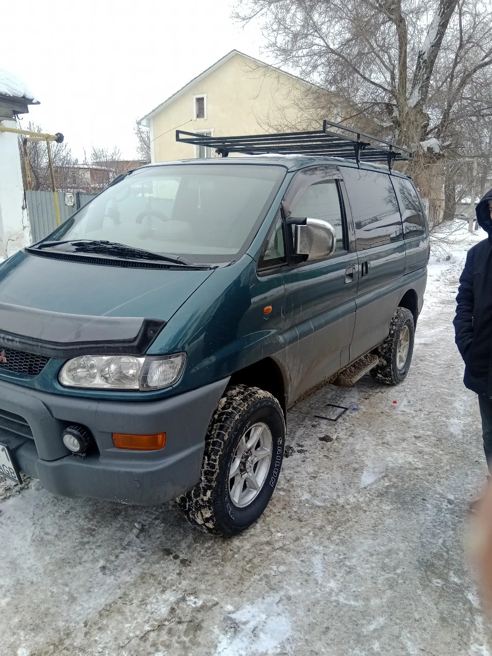 Mitsubishi Delica, 1999