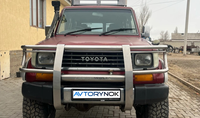 Toyota Land Cruiser Prado 1995 года