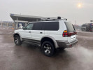 Mitsubishi Montero Sport 2000 года