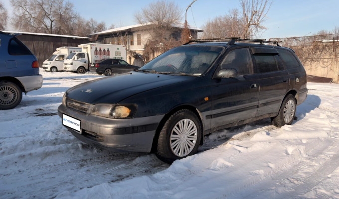 Toyota Caldina 1994 года