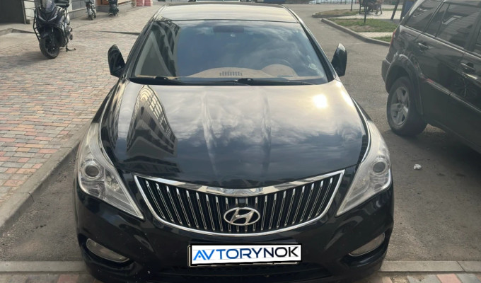 Hyundai Grandeur 2013 года