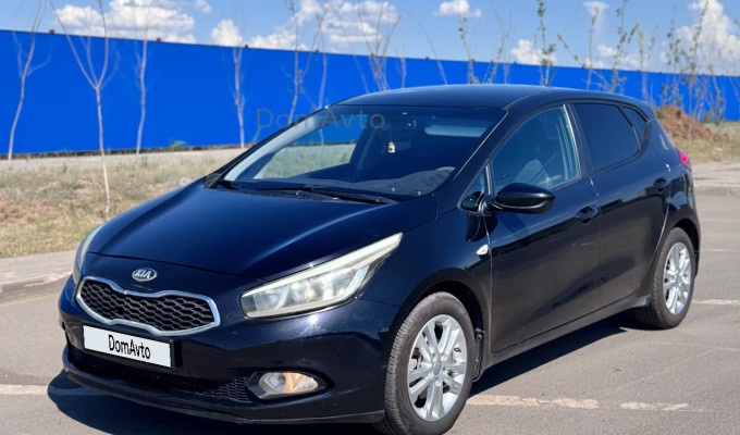 Kia Cee'd 2013 года