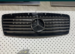 Облицовка, решётка капота W210 до рест