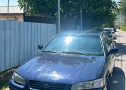 Toyota Camry 1998 года