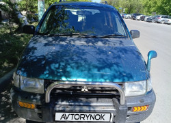 Mitsubishi RVR 1996 года