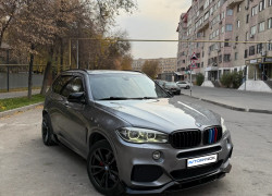 BMW X5 2015 года