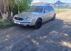 Ford Mondeo 2002 года