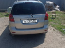 Toyota Corolla Verso 2002 года