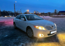 Toyota Camry 2009 года