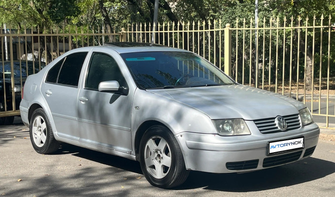 Volkswagen Jetta 2002 года