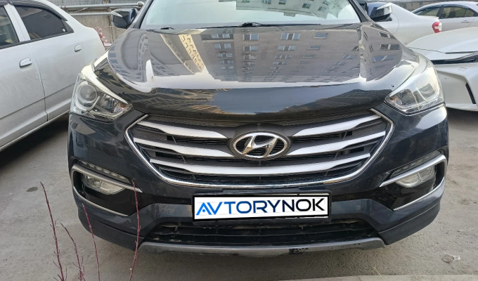 Hyundai Santa Fe 2016 года