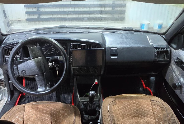 Volkswagen Passat 1990 года