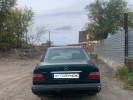 Mercedes-Benz E-Класс 1995 года