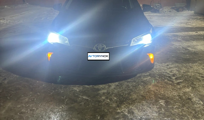 Toyota Camry 2015 года