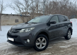 Toyota RAV4 2014 года